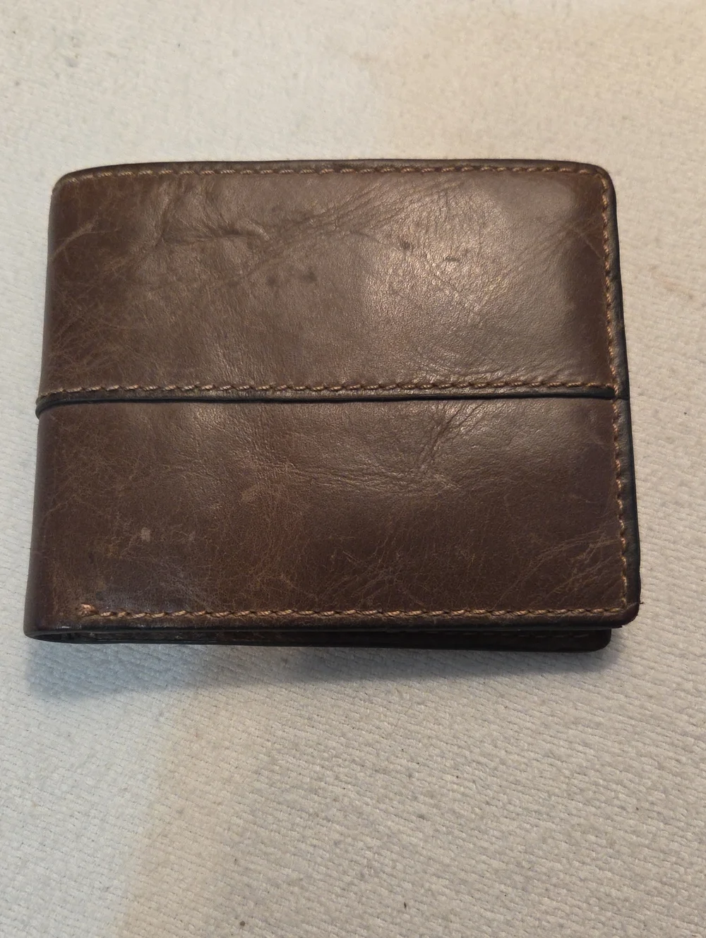 Fossil Men's Brown Leather Wallet